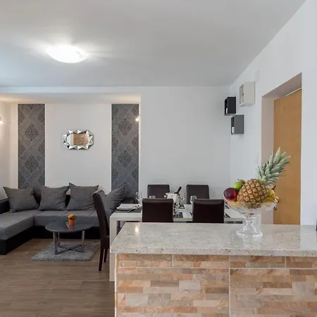 Anteo Free Parking 스플리트