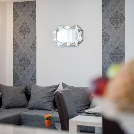 Anteo Free Parking * 스플리트