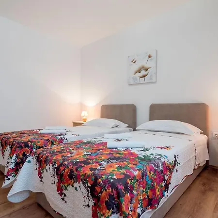 Anteo Free Parking Split